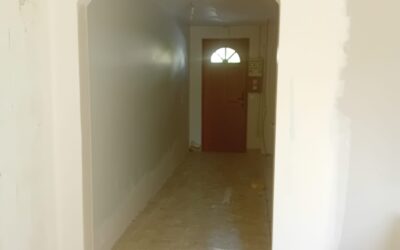 Création d’une ouverture en arche et isolation intérieure à Nantes – Travaux de plaquisterie